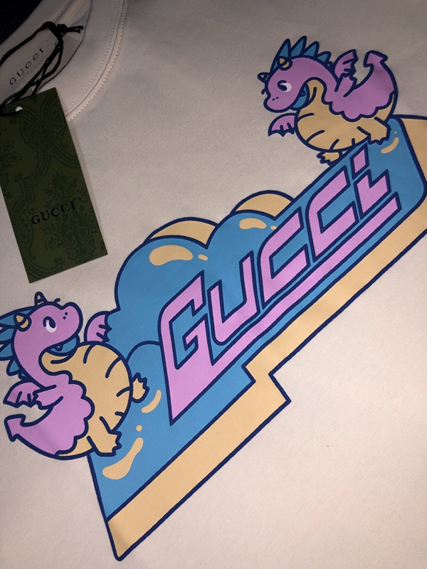 ブランドTシャツ素材ディテール